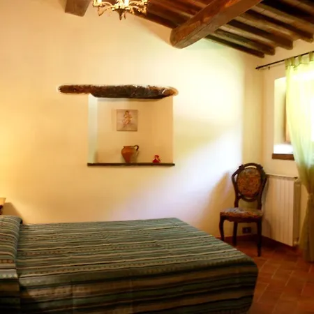 Sleeps 5 Pool Wifi * Misciano
